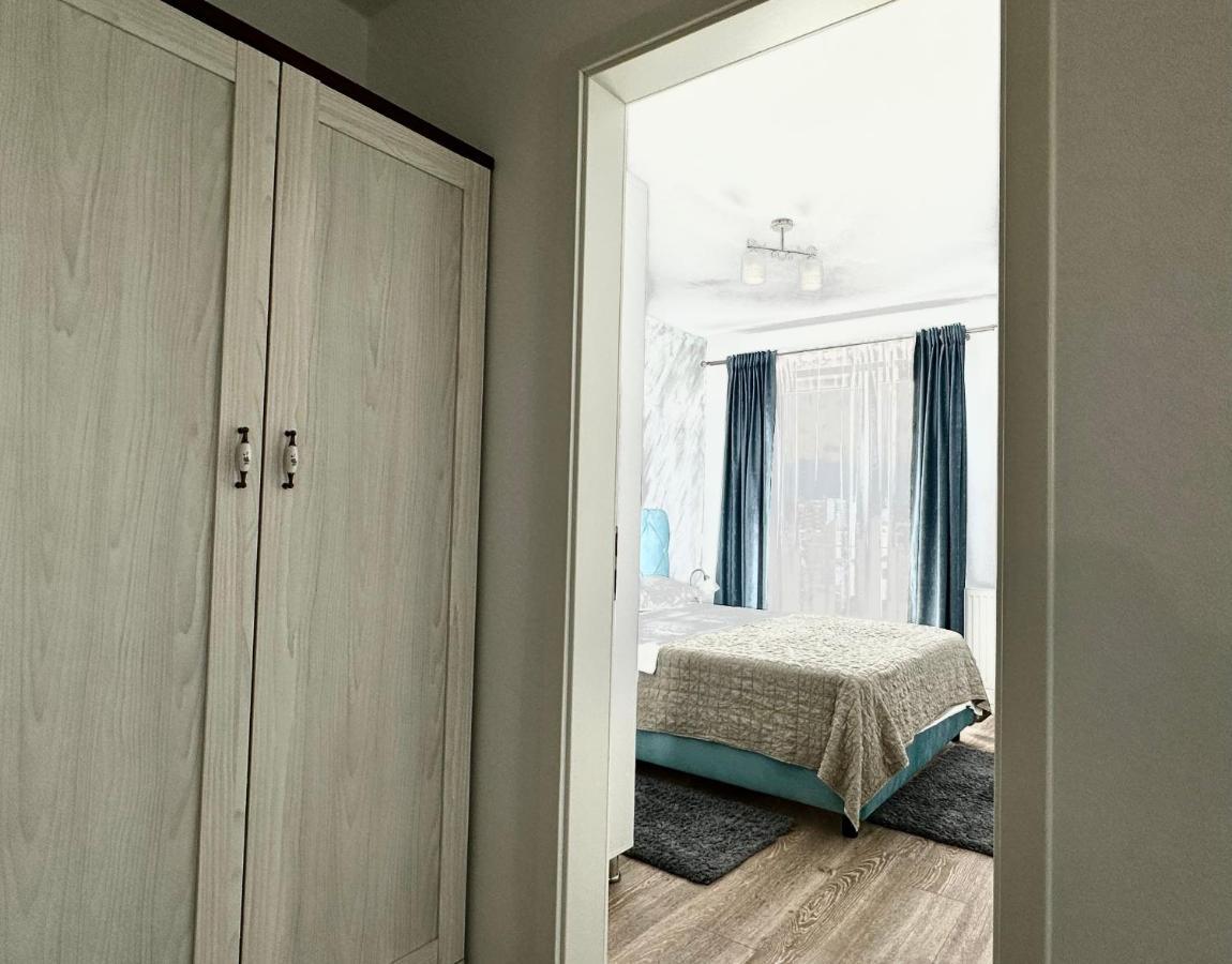 4Friendscoresibrasov Blue Екстериор снимка